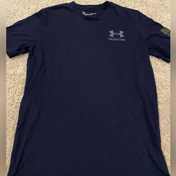 Under armour small tee-shirt - Picture 1 of 5